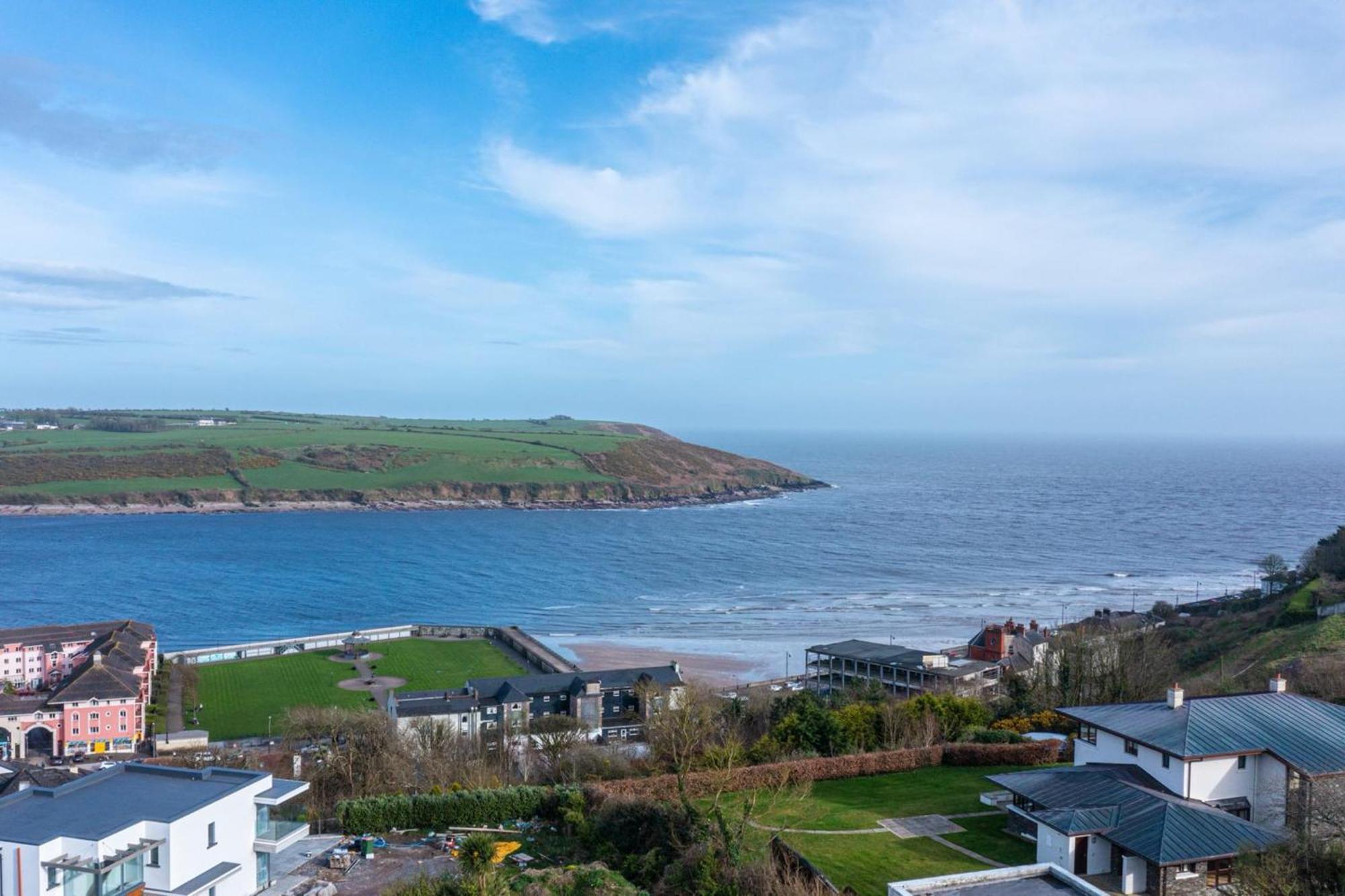 Sea Whispers - My Charming Costal Retreat In Youghal Zewnętrze zdjęcie